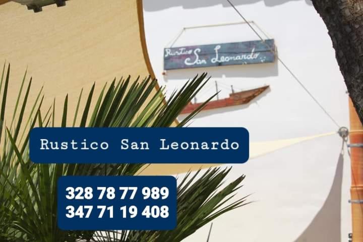 Rustico San Leonardo في شينيسي: لافته تقول روتا سان leandro على مبنى