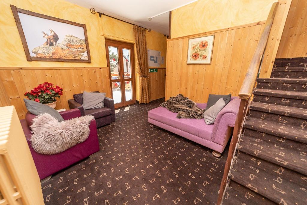 Posezení v ubytování Hotel Gran Baita
