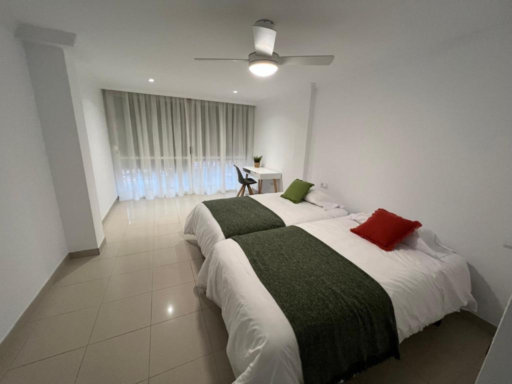 Apartamentos Ilice a 1 minuto de la playa de Benidorm ...