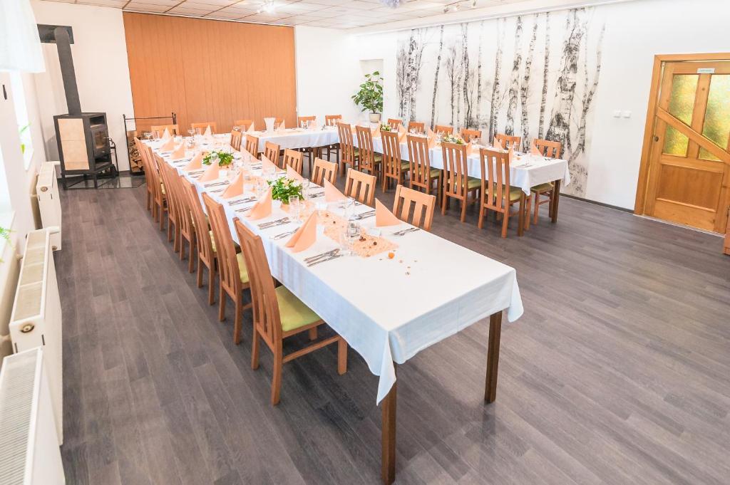 Restaurace v ubytování Penzion V Údolí