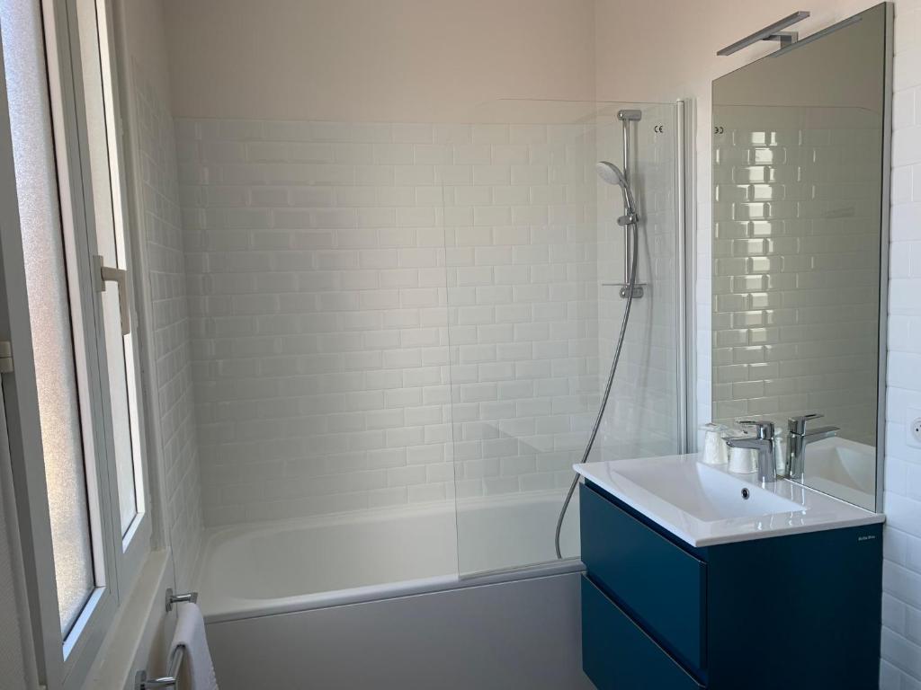 Ванная комната в Hotel Le Cosy Riva Bella