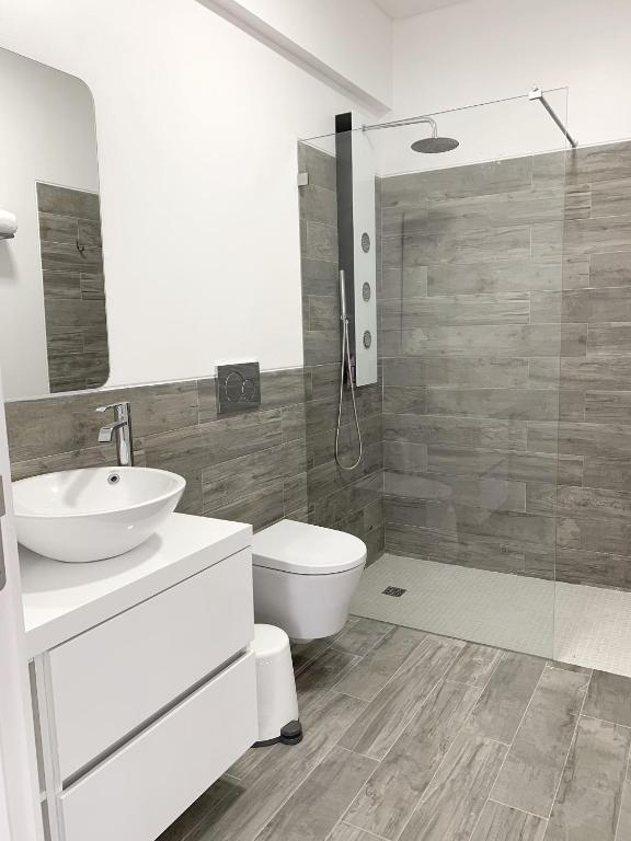 DIANA BEACH HOUSE - 6