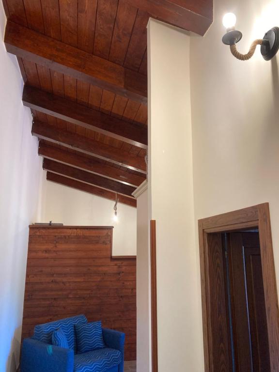 A seating area at Masseria Le Zavattole