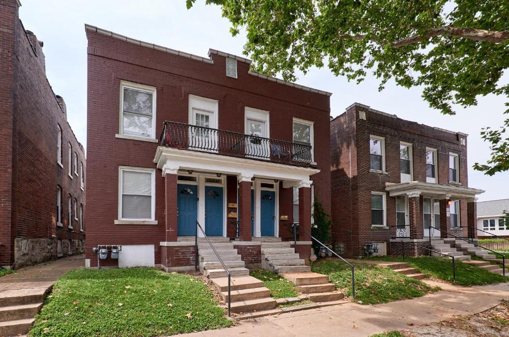 1 Bd Apt near forest park, Science Center & dining - Appartamento Con Una Camera Da Letto
