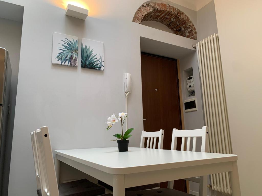 Bilocale di Ringhiera in Corso Como/Garibaldi, Milan (updated prices 2024)