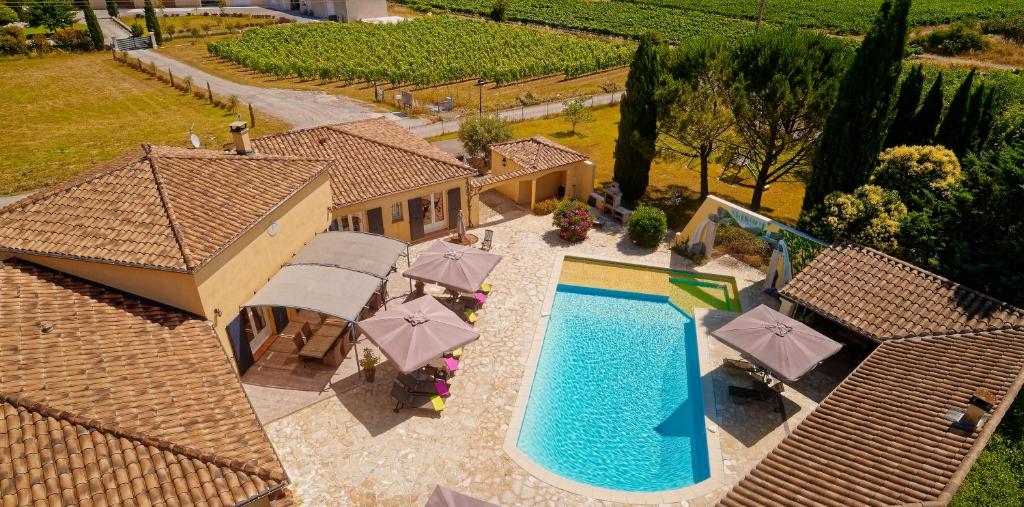 Πισίνα στο ή κοντά στο Villa des Cammaous