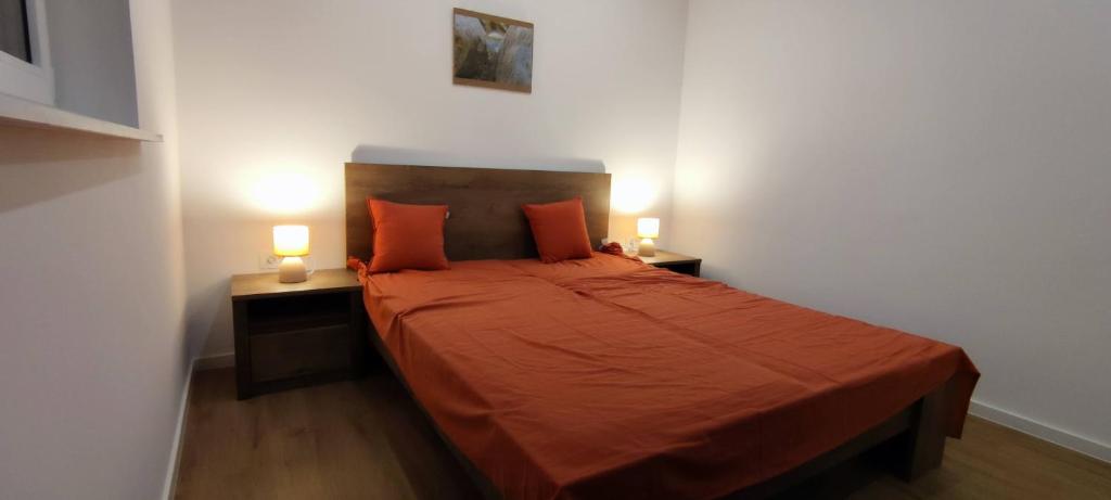 Postel nebo postele na pokoji v ubytování Apartment in an urban villa Kraljevica