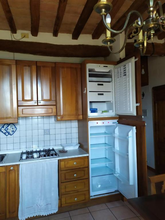 Kuchnia lub aneks kuchenny w obiekcie Centro Storico Perugia - Vista Su Assisi