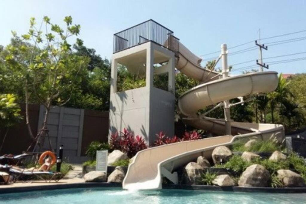 Fotografie z fotogalerie ubytování unixx condo pattaya near walking street v destinaci Pattaya South