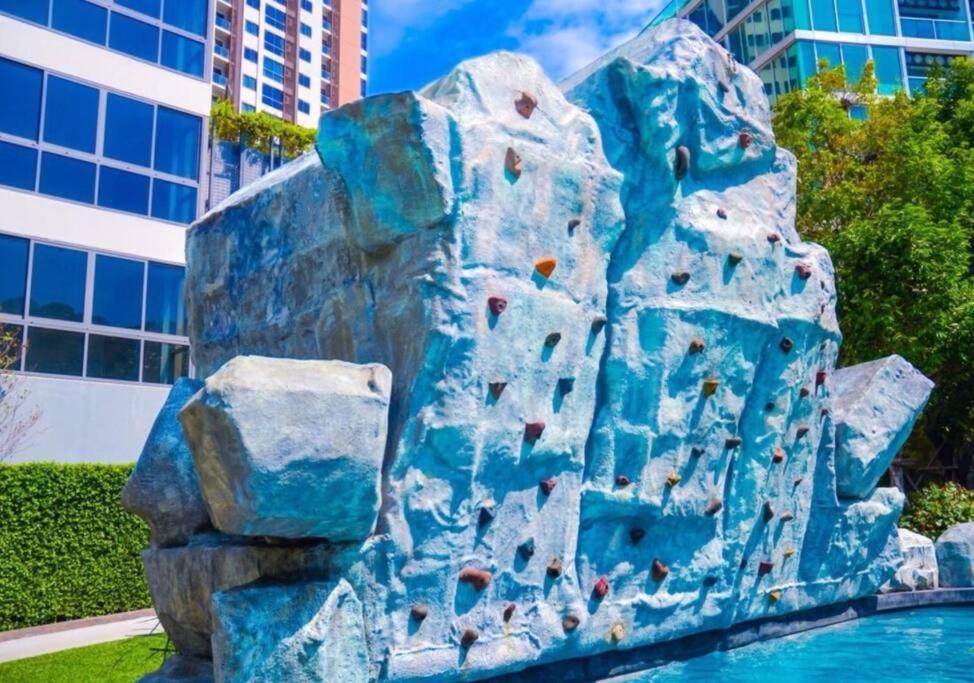 Fotografie z fotogalerie ubytování unixx condo pattaya near walking street v destinaci Pattaya South