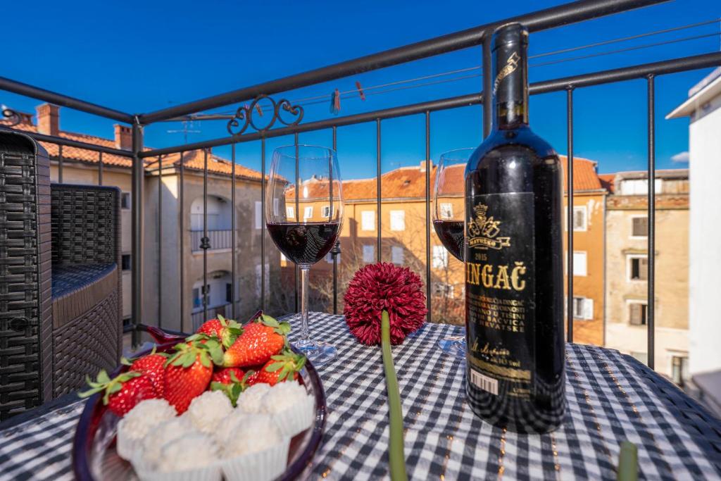 Nápoje v ubytování LUXURY APARTMENT ZADAR OLD CITy