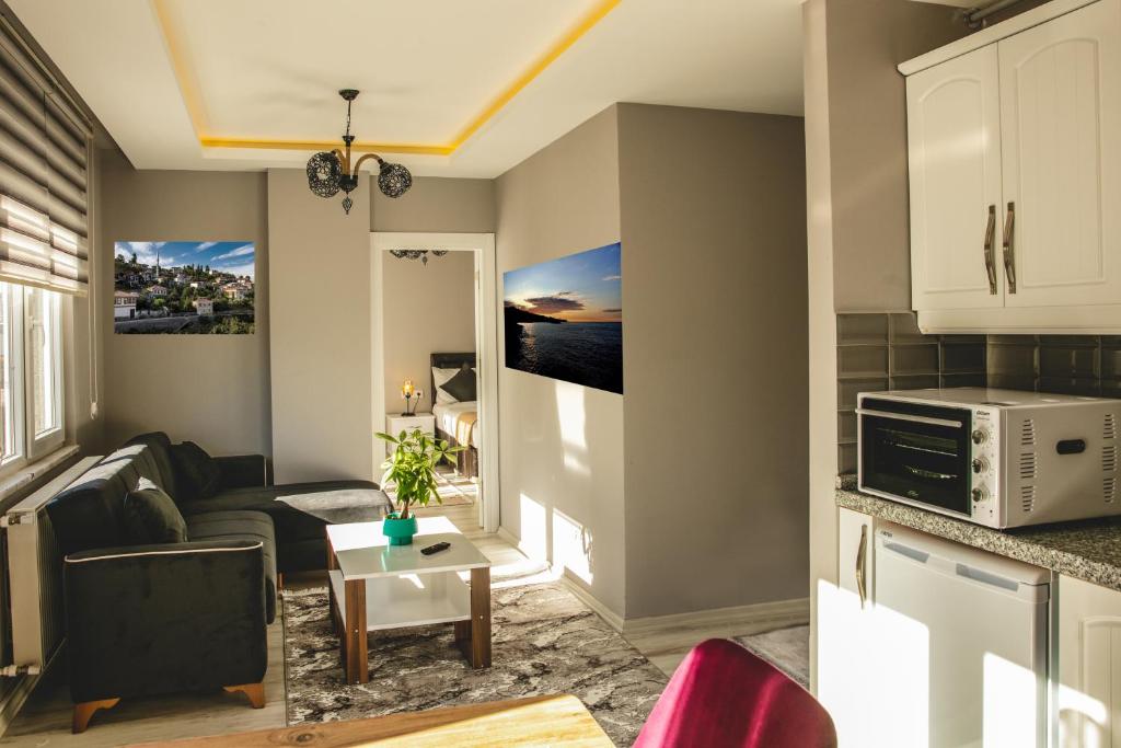 Kuchyň nebo kuchyňský kout v ubytování Sulduz Hotel Apart & SPA