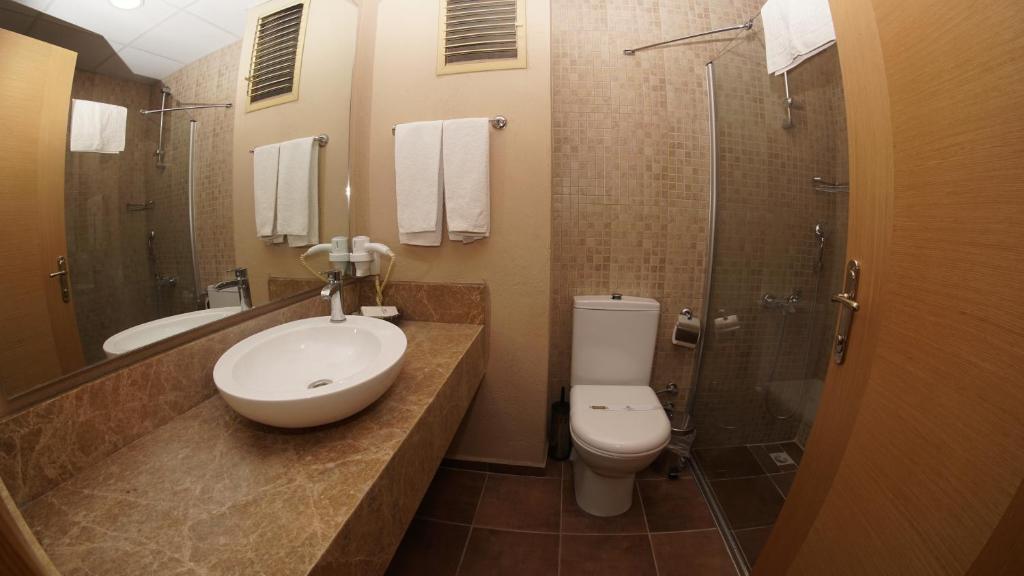 Zeytin Bahcesi Hotel - Sala De Família Com Vista Para O Jardim