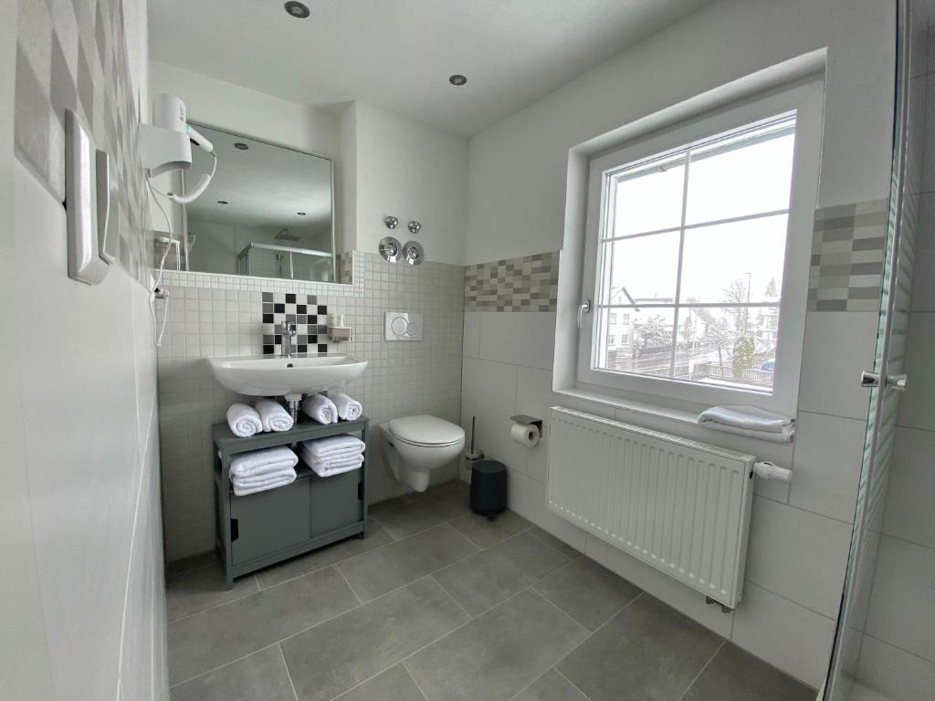 ADN Suites - NETFLIX - modern and smart - 15