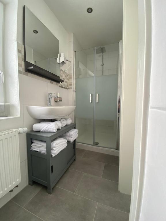 ADN Suites - NETFLIX - modern and smart - 11