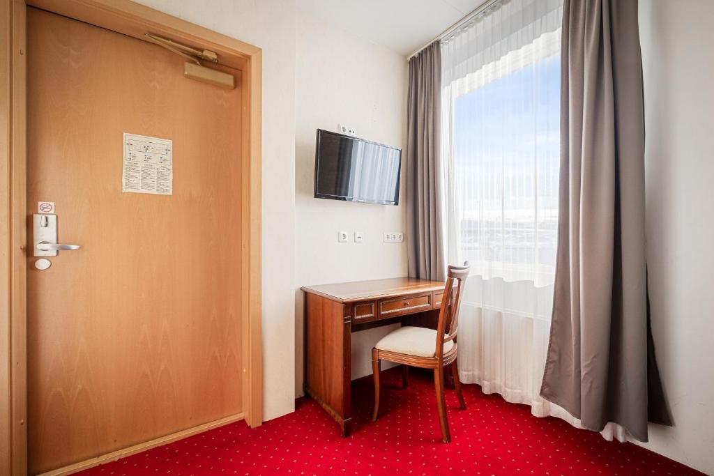 
Standard Single Room
