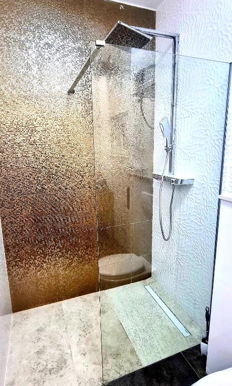 Apartments Lomara - 8