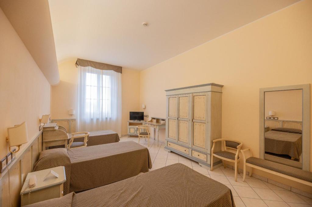 Villa Santa Margherita - Albergo - Superior Triple Room