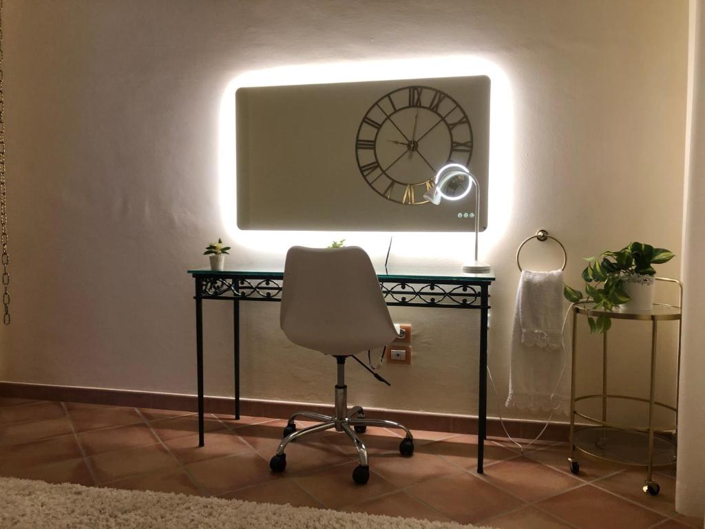 Zdjęcie z galerii obiektu Hotel Di Rocco w mieście Loreto Aprutino