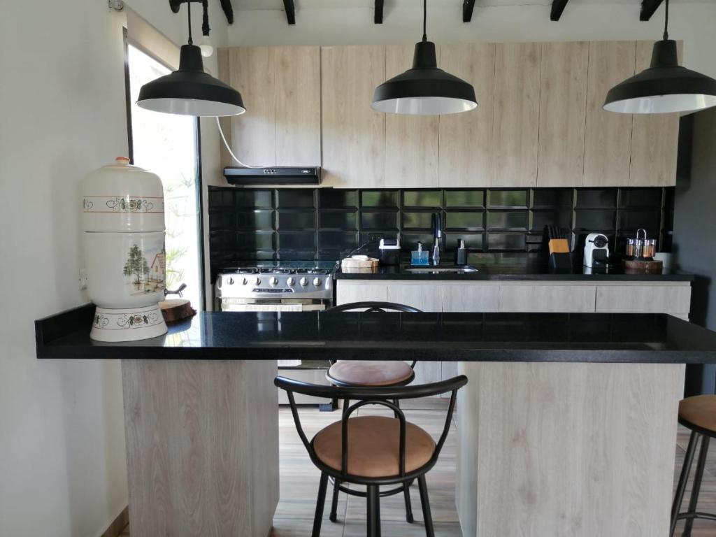 F5-Cabañas con represa y glamping peñol y Guatapé