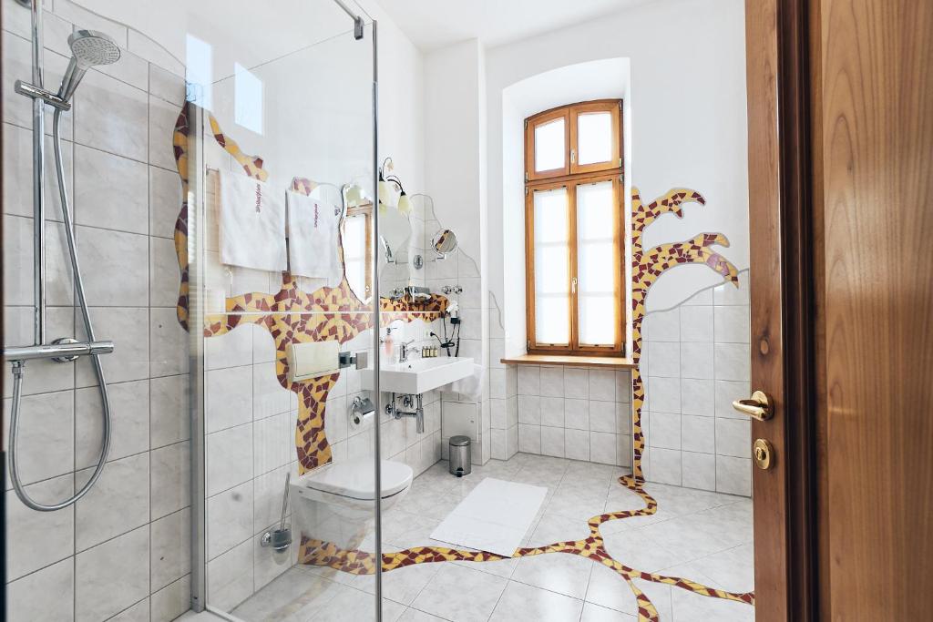 Hotel & Restaurant Waldschloss - 19