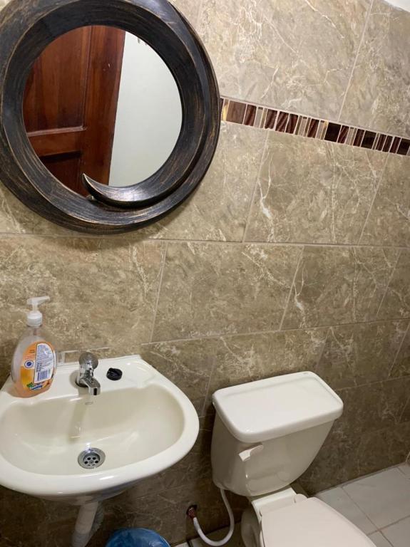 Koupelna v ubytování Hosteria B y B