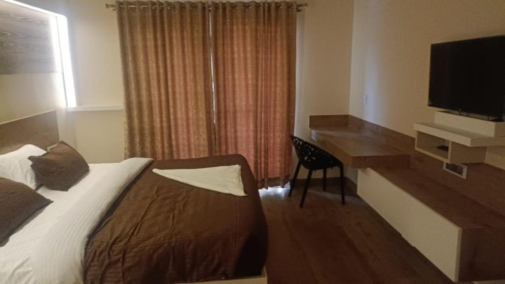 Salora Kodai - Salle Familiale Avec Balcon