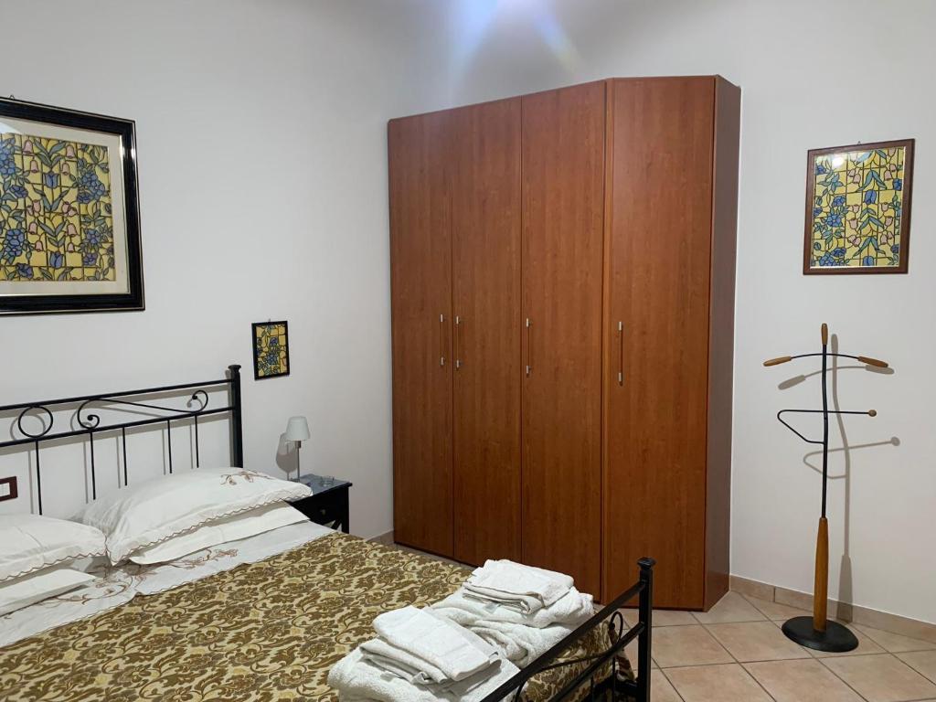A bed or beds in a room at Casetta