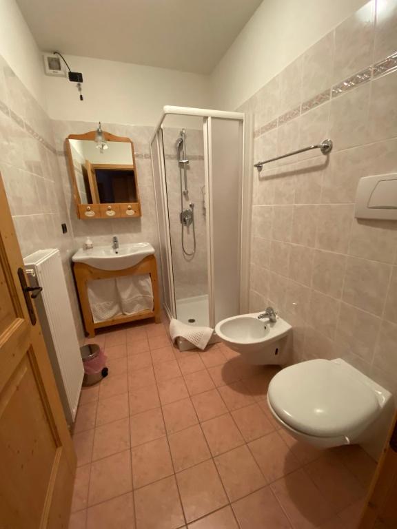 Koupelna v ubytování B&B Monte Tesobo
