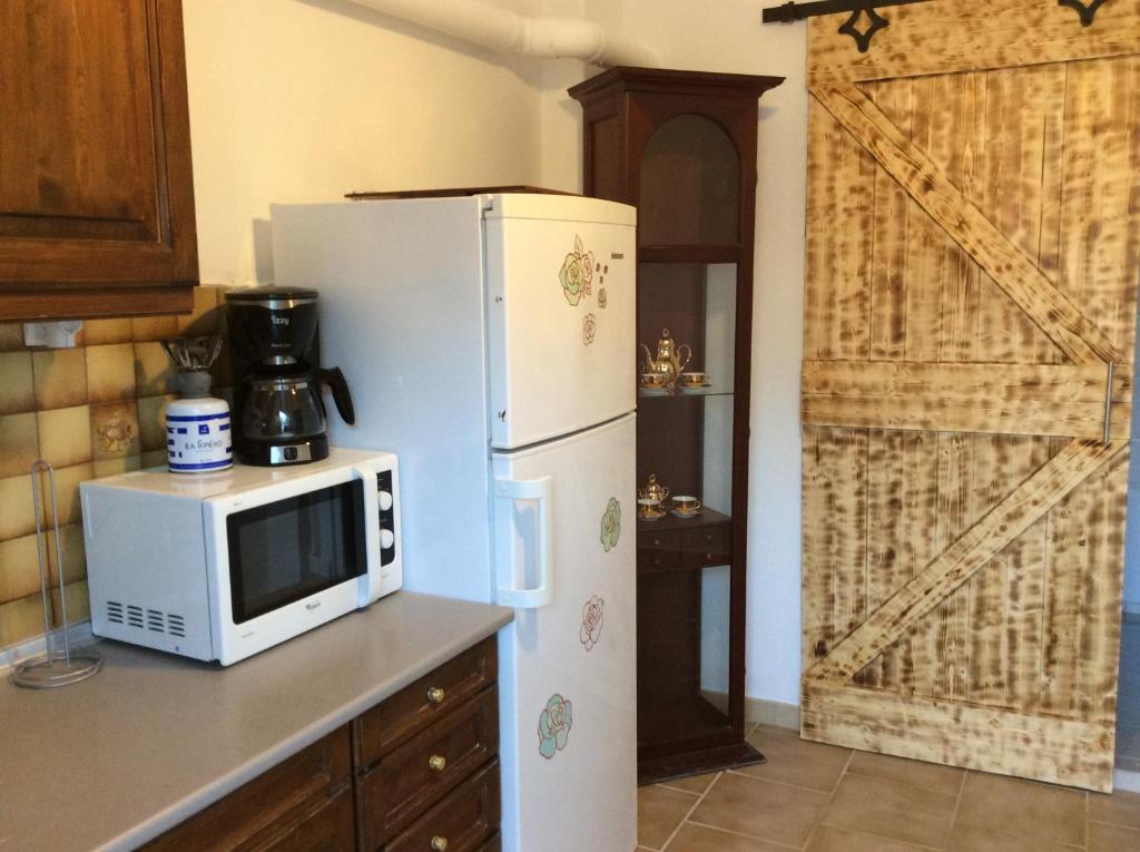 Kuchyň nebo kuchyňský kout v ubytování Soultana’s house