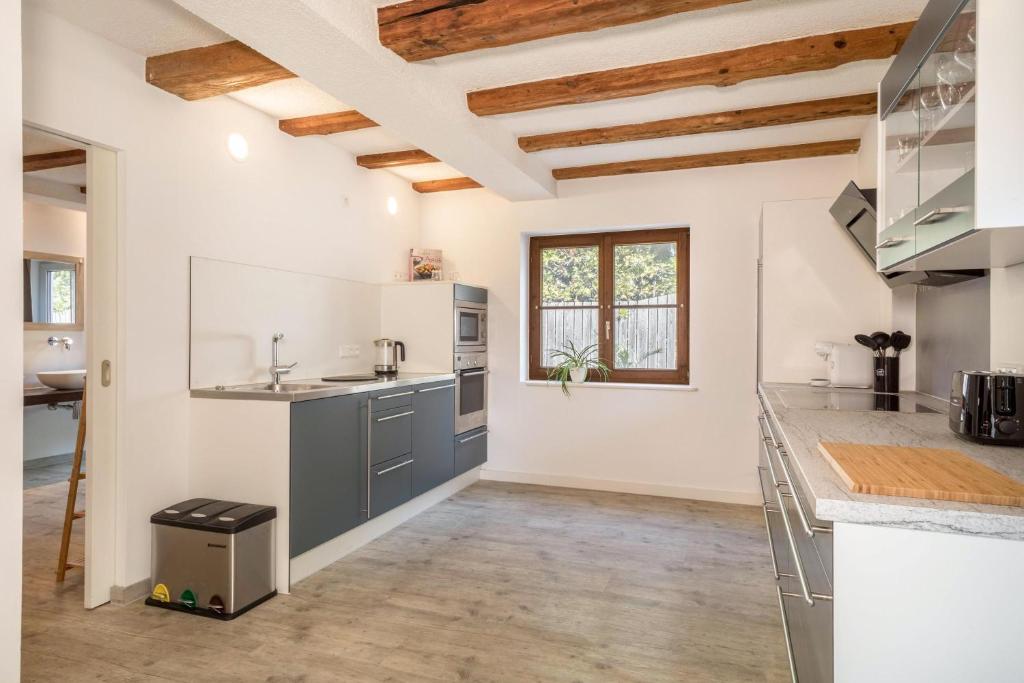 Kuchyň nebo kuchyňský kout v ubytování Ferienwohnung Relax