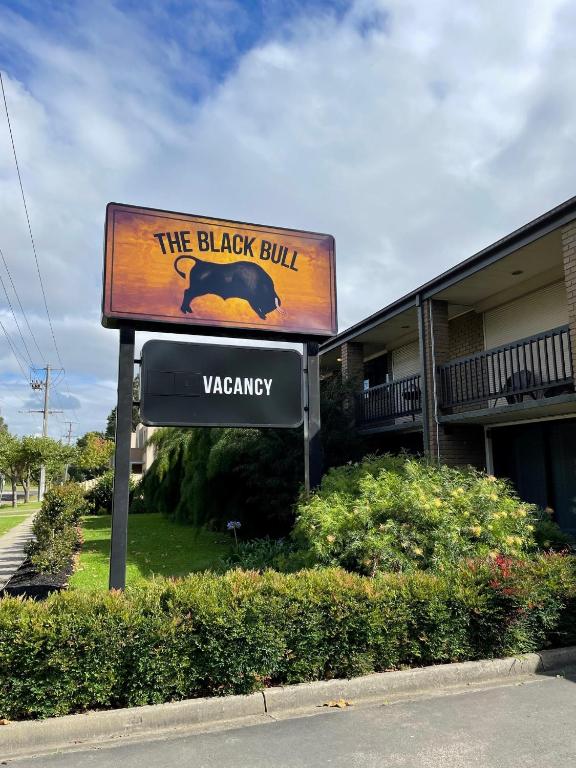The Black Bull Motel The Black Bull Motel