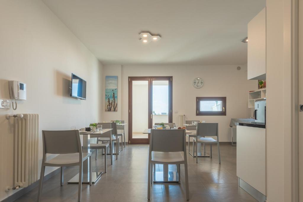 TV a/nebo společenská místnost v ubytování I GELSI B&B