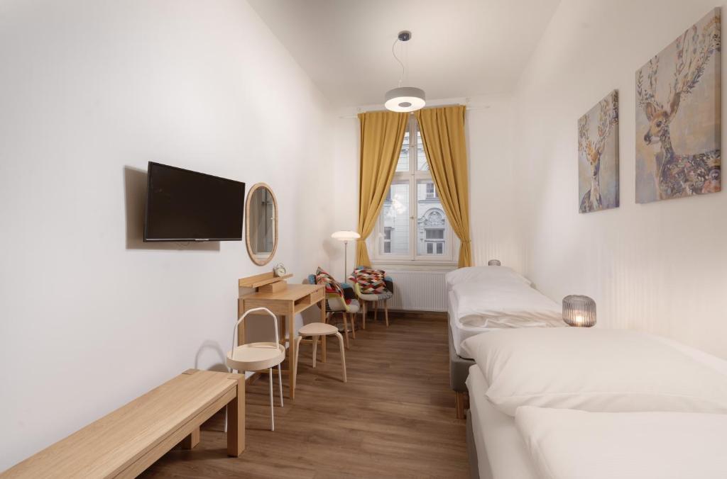 Unesco Prague Apartments - 10