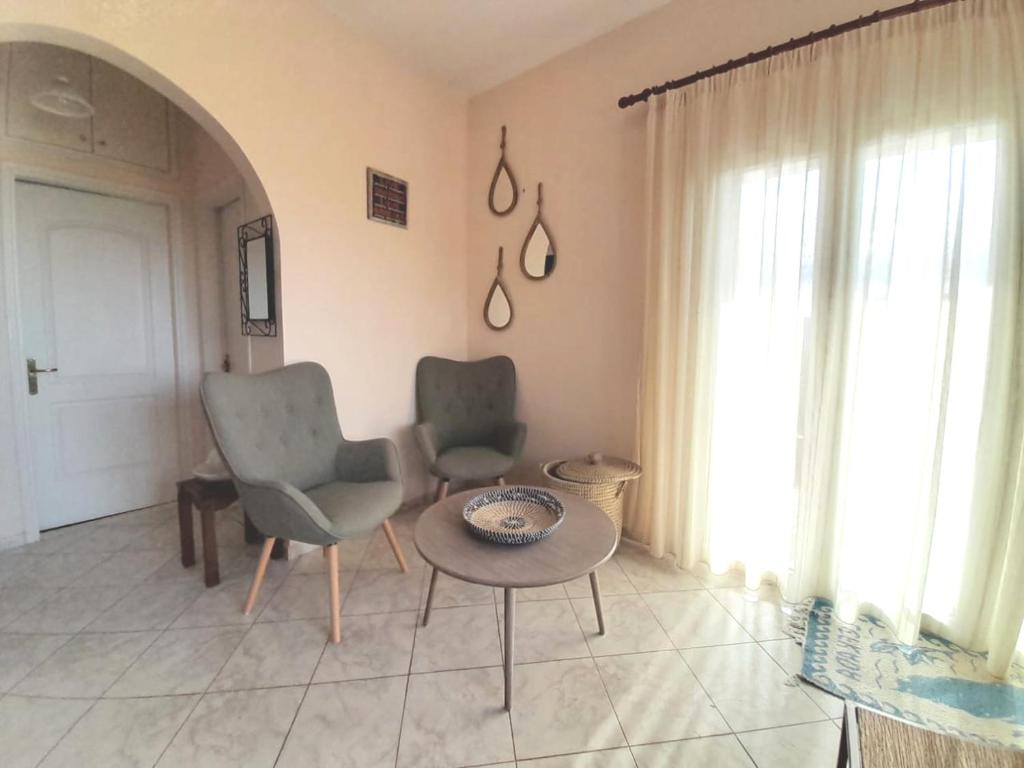 A seating area at Villa Agrielia