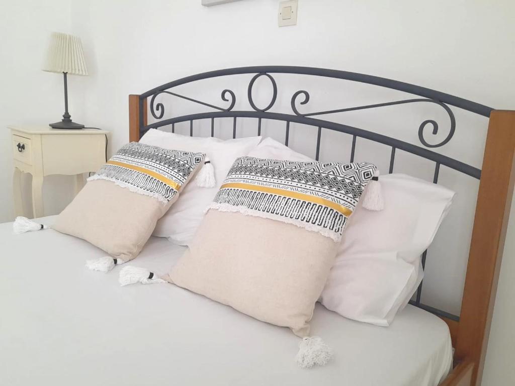 A bed or beds in a room at Villa Agrielia