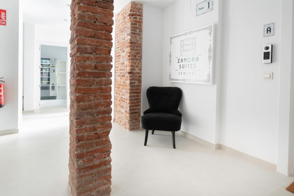 Zamora Suites Central - 16