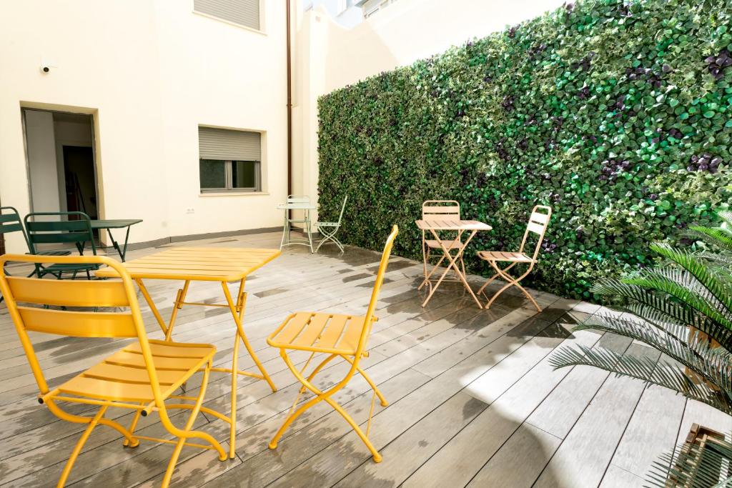 Zamora Suites Central - 17