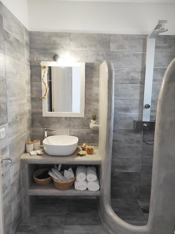 Bagno di Aeron Suites