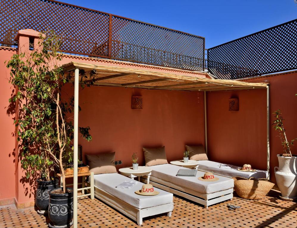 Patio nebo venkovní prostory v ubytování Riad Lamzia