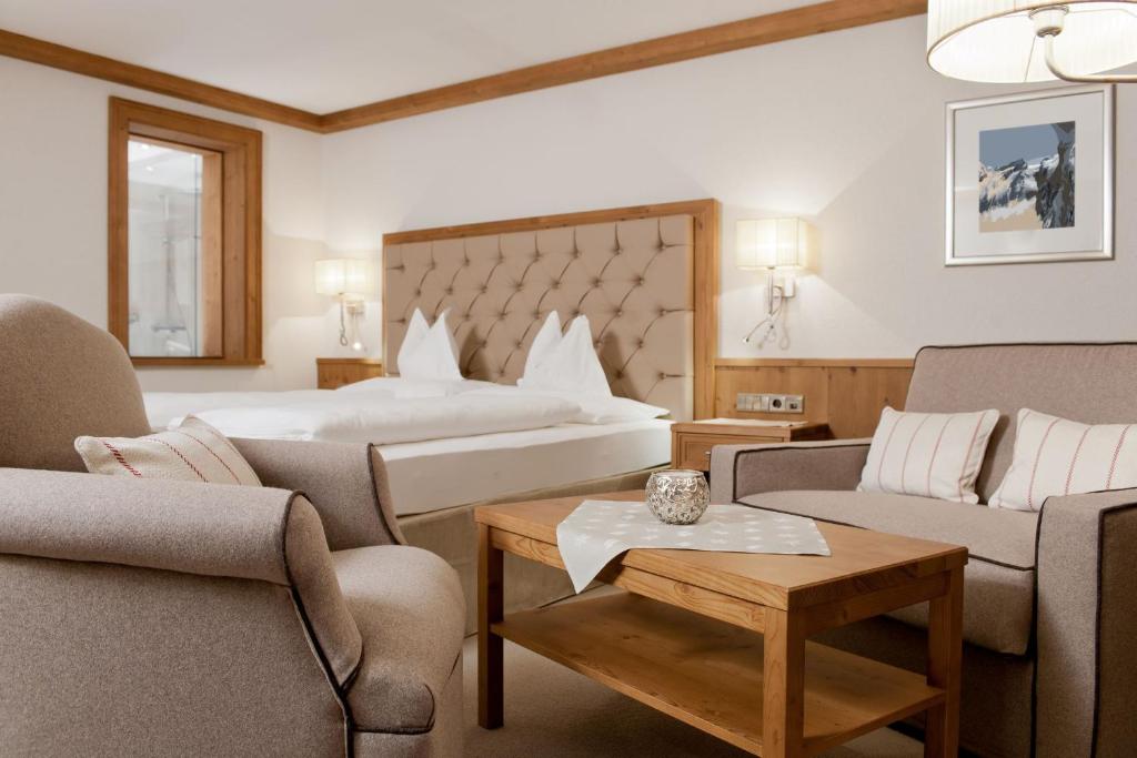 Posedenie v ubytovaní Alpen-Wellness Resort Hochfirst