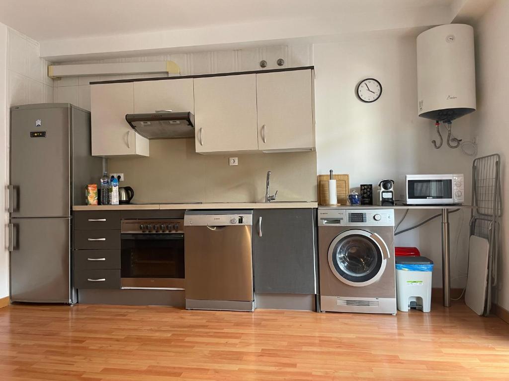 Kuchyňa alebo kuchynka v ubytovaní Tarraco Apartment