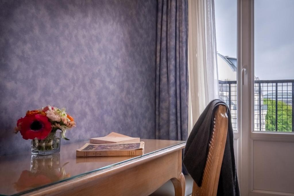 Hôtel Baudelaire Opéra - Resim 26