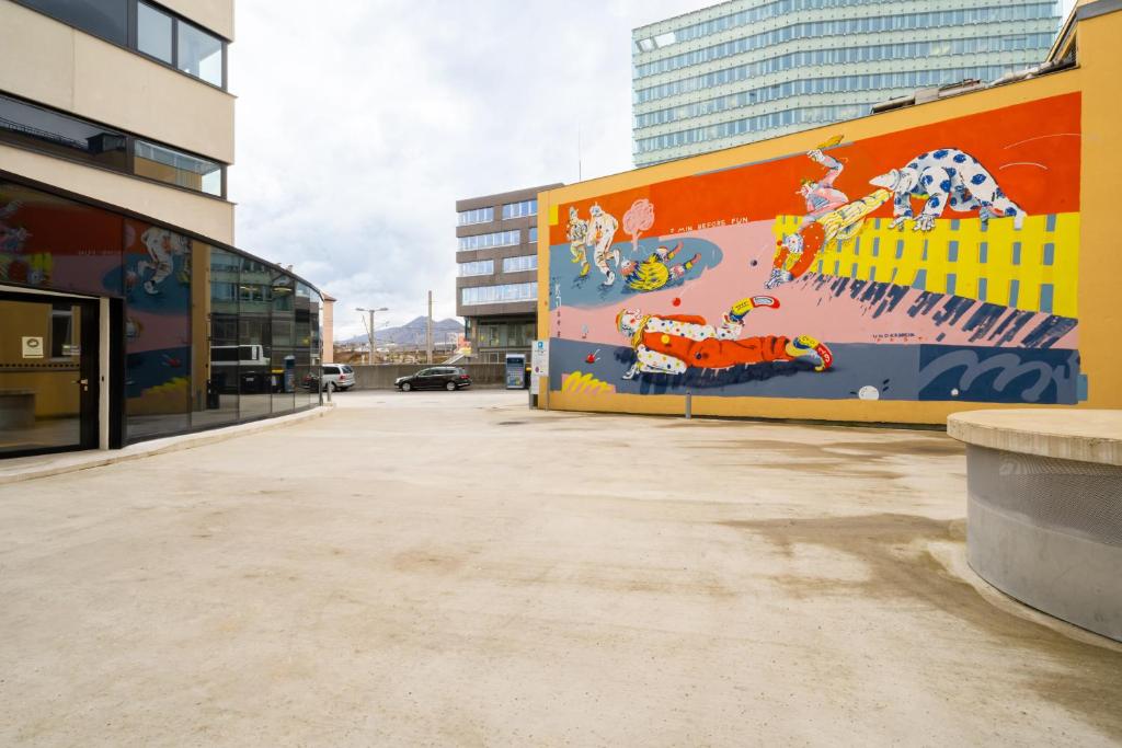 a&o Salzburg Hauptbahnhof - Resim 40