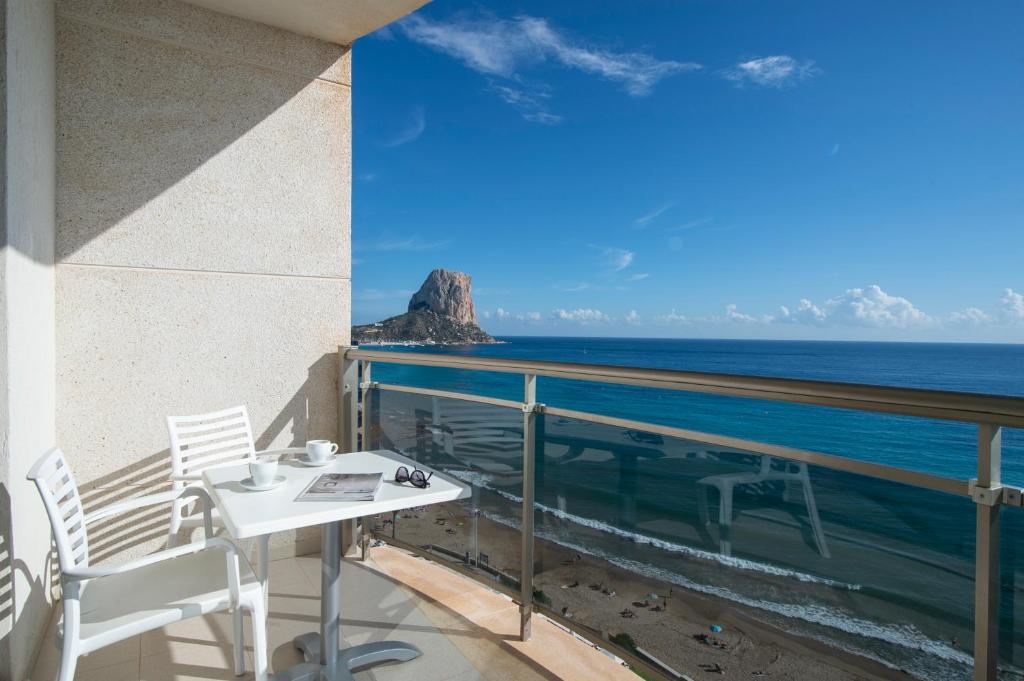 Hotel Bahía Calpe by Pierre & Vacances, Calpe – aktualne ceny ...