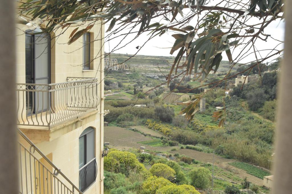 Balkoni atau teres di Gmiel in-Natura B&B