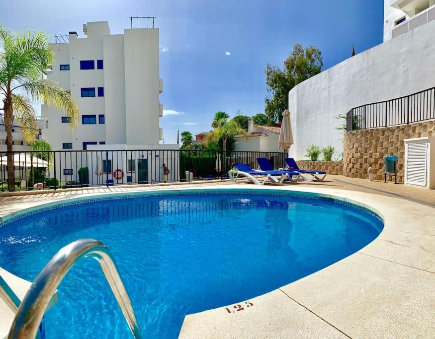 Bazén v ubytování Apartamento Rocío nebo v jeho okolí