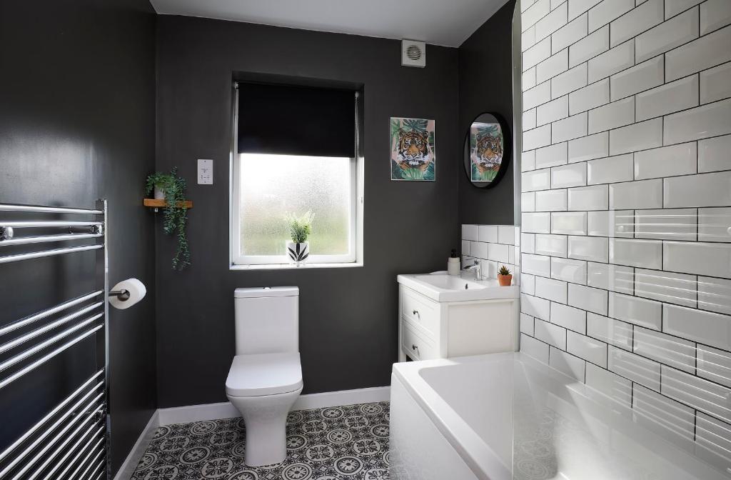 Popular with families - Cinder Hill 5