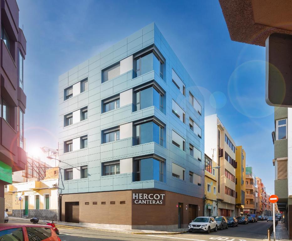 Hercot Canteras Beach,Sun,City WIFI free, Las Palmas ...
