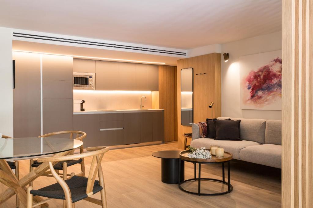 Kuchyňa alebo kuchynka v ubytovaní Puerta Catedral Suites